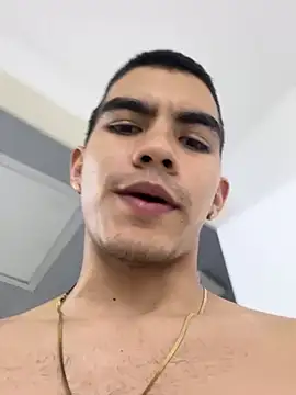 Sebastian_Vega live
