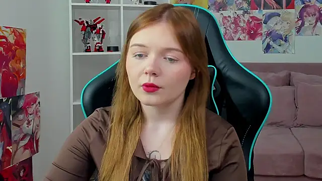 ElinaVale live