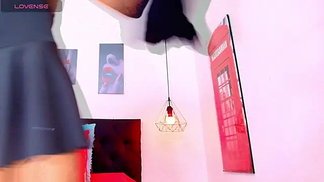 hilary_banks1 live