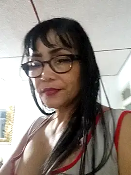 kelly_squirting live