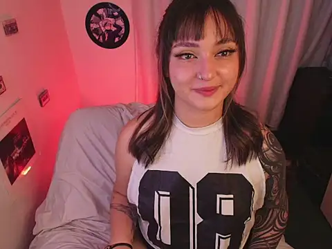 sara_cuteeyes live