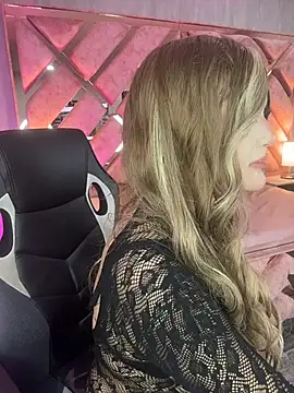 lya_nekko_ profile