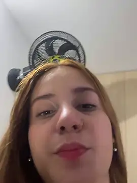 Greta_smith live