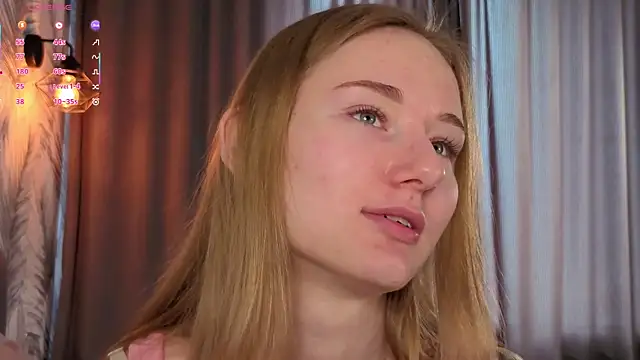 ElvinaRose live