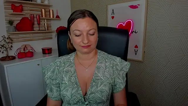 angelaSamt live