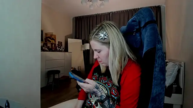 Olivia_Munk live