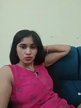 Naughty_Kiara_ live