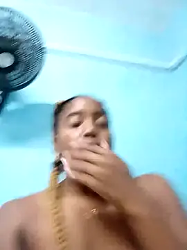 CukiGirl0 live