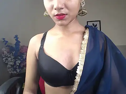 Xo_maya live