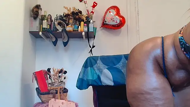 xTALLSEXYBUMx live