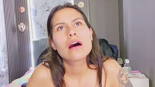 alanis_22 live