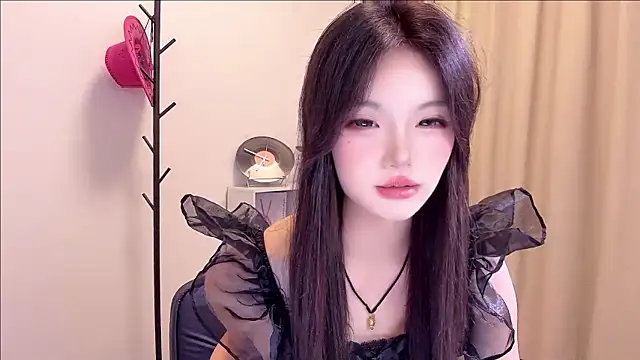 Sultry-01 live