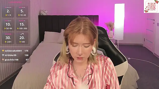 Elira_Vane live