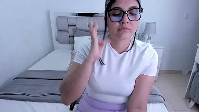 Camilaa_bueno live
