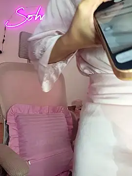 LucyKiss live