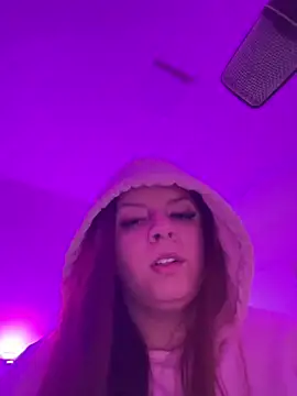 victoria_2122 live