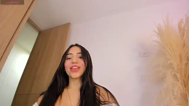 ashlyestone live
