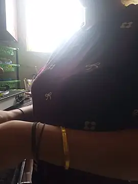 Cute_Kavya7 live