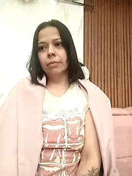 RossyAlvarez live