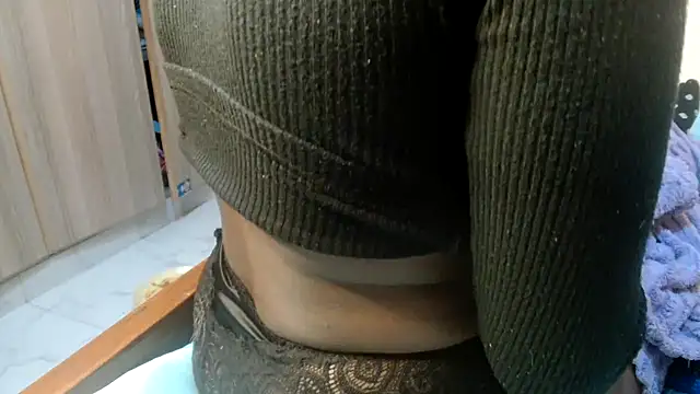 Heavenlycoochie_ live