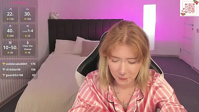 Elira_Vane live