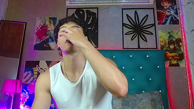 LiamAndrewzz live