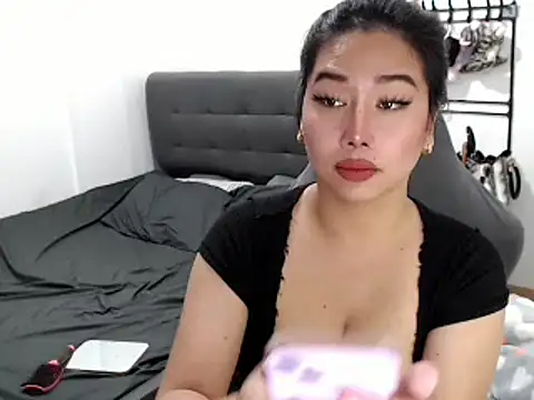 urqueendominant live
