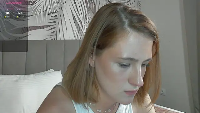 Lizzyvega live