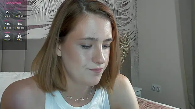 Lizzyvega live
