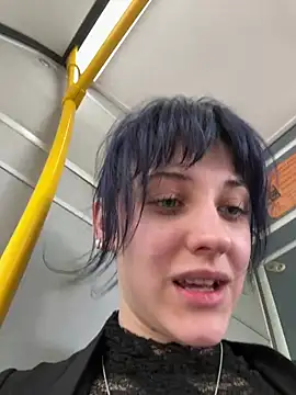 Only_April live