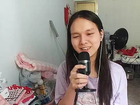 RebelAura live