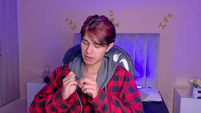 Derek_Sinn live