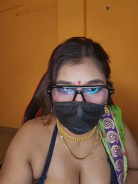 callmeshreya live