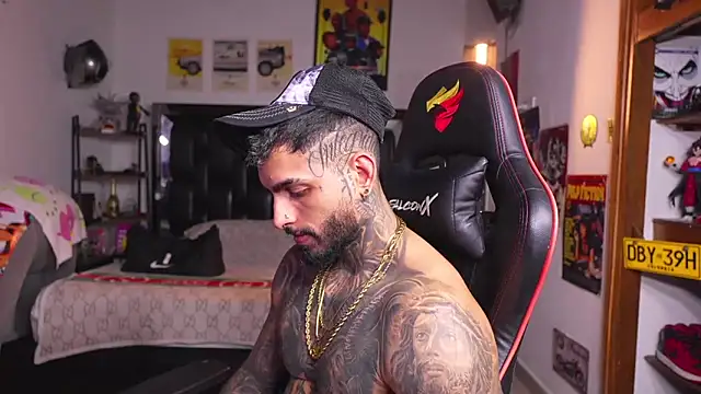 logan_hugh8 live