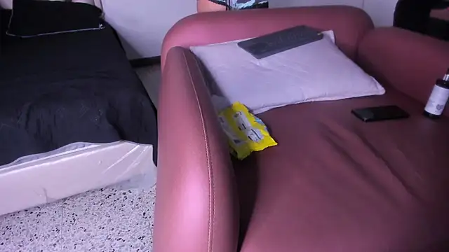 Kitty_lovee_23 live