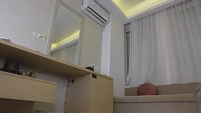 HaileyRoses live
