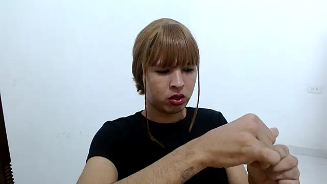 estefania224 live