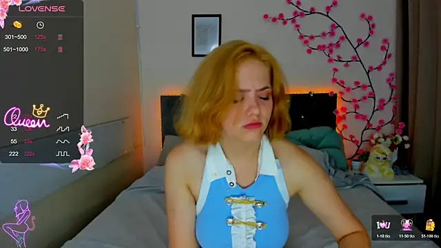 DellaRows live