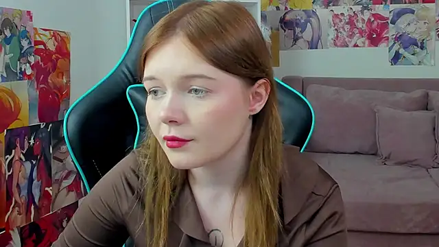 ElinaVale live