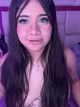 Amara_Kazumii live