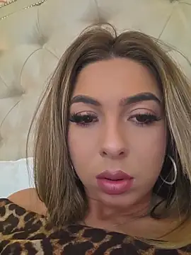 AylinRosee live