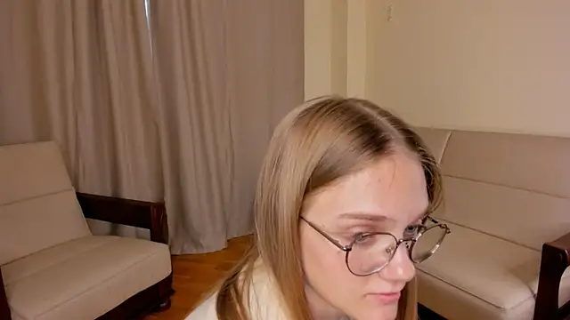 FemMantis live