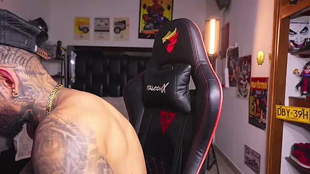 logan_hugh8 live