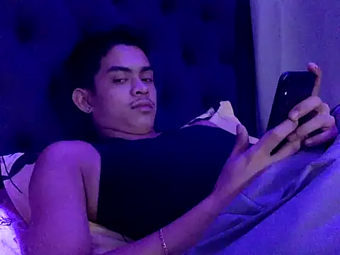 yourhotasian_jhonpol16 live