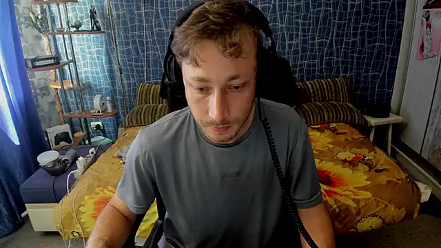 CuteBoy228 live