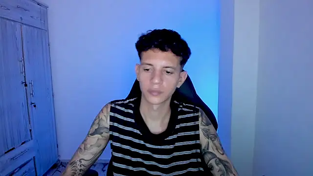 tylerrnova live