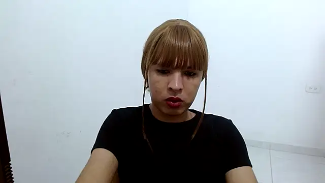 estefania224 live