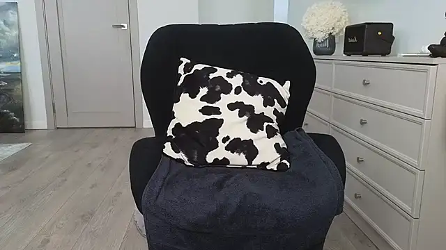 lizzyXpeach live