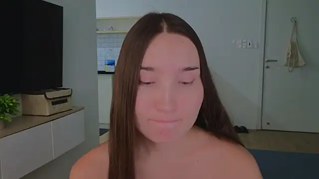 Dani_May live