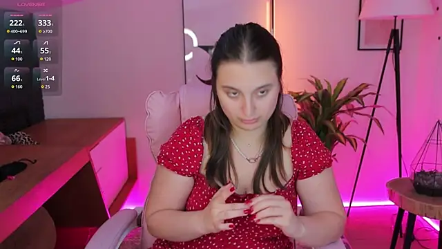 Nicole_De_Lux live